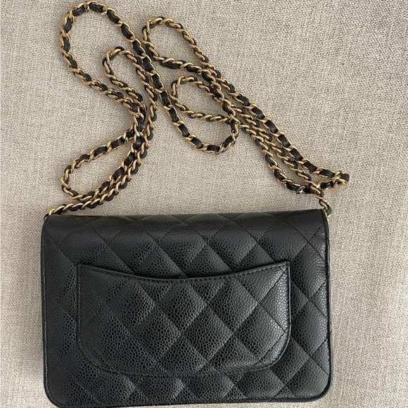 Chanel one the chain bag in black - Picture 3 of 6